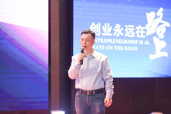 铸造IT核心技术的国之重器，YottaChain掀起存储行