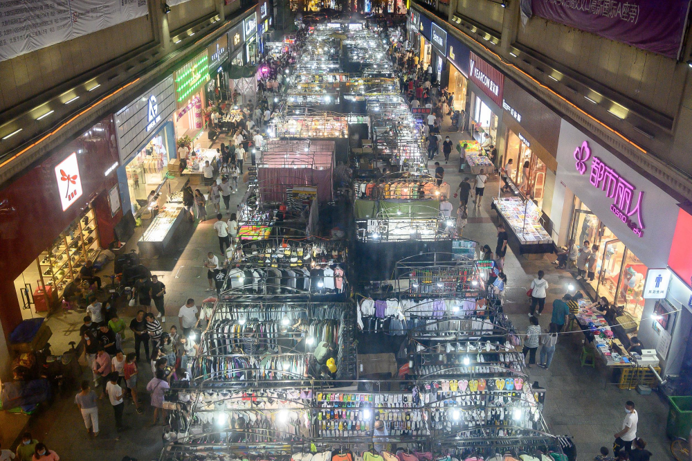 【地评线】齐鲁网评：重启“地摊经济”不能只