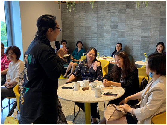 “双‘心’结合健康2020”闵行区开展慰老服务主题活动