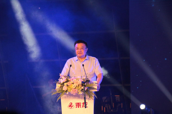 乘龙强势发布品牌焕新战略 开启乘龙腾飞新征程