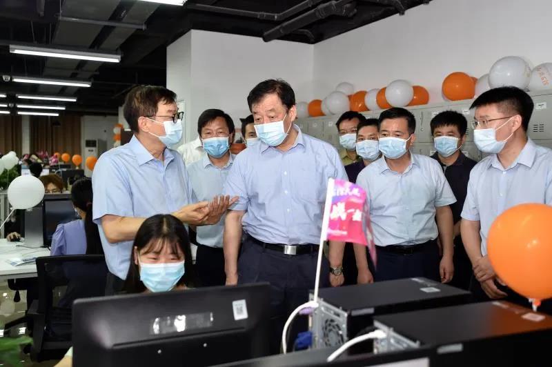 江西省人民政府 头条新闻 守住“保”的底线 筑