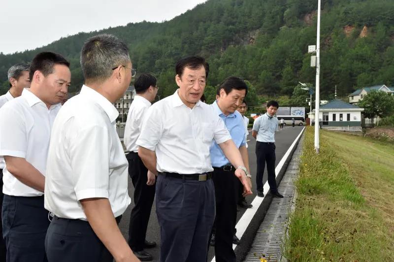 江西省人民政府 头条新闻 守住“保”的底线 筑