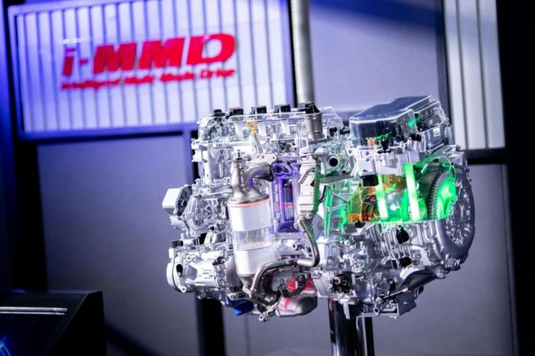 混动中级车凌派（CRIDER）锐·混动瞩目上市