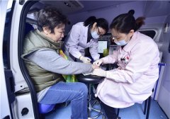 【新时代 新作为 新篇章】解决“看病难”、“看