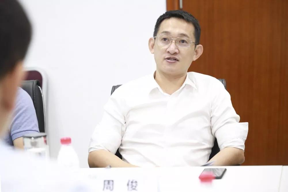 周俊会见国家体育总局信息中心有关负责人，交