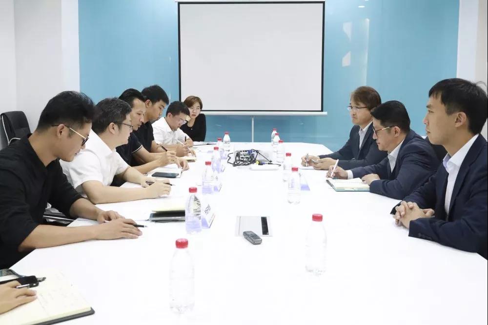 周俊会见国家体育总局信息中心有关负责人，交