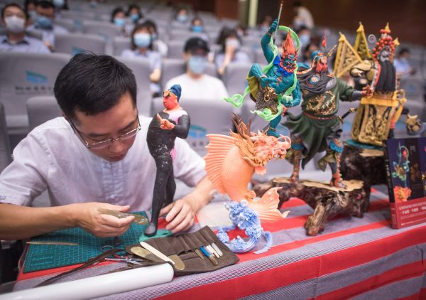 留住民族文化根脉