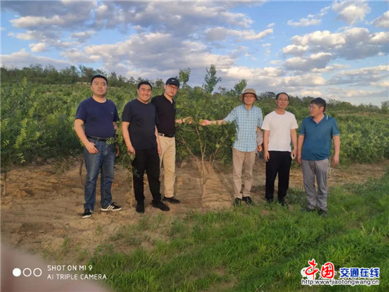 阮成江博士到辽宁文冠公司进行产业调研