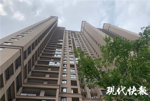 4岁男童29楼坠落 医院紧急抢救一周奇迹生还