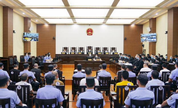 石首市扫黑除恶专项斗争涉黑2号案件开庭