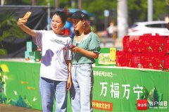 和乐粽成万宁美食新名片