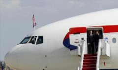 英国首相鲍里斯·约翰逊将专机漆成“爱国色” 