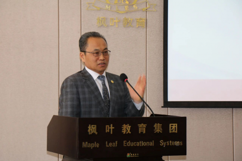 枫叶第22届高中毕业信息新闻发布会隆重举行