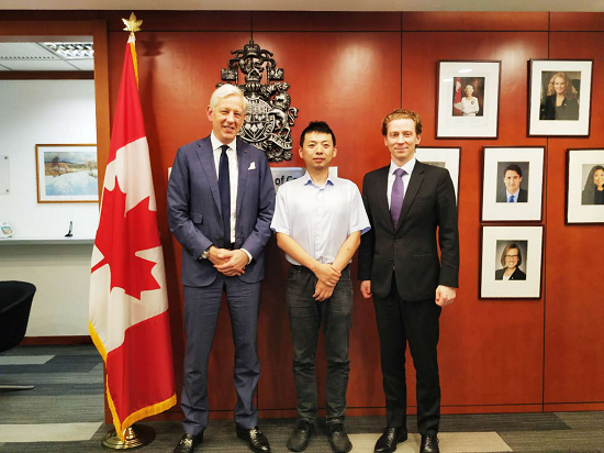 加拿大驻华大使 支持易宠全渠道运营策略
