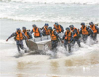 开创新时代院校教育和人才培养新局面