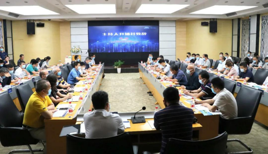 智慧工厂、无人物流车……行业专家畅谈5G技术应