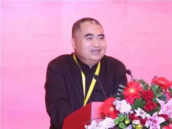 张良离任,是反腐OR履新?为何背后却是泸州老窖的