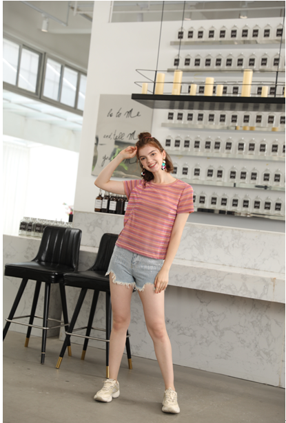 音菲梵女装公司：带你走向致富前端