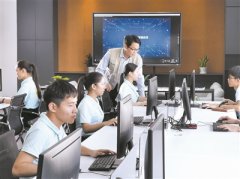 跳好校企深度协同育人“双人舞”