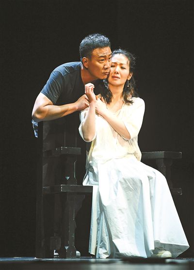 人艺四代同台:谁都不能塌腰,才有资格说请您买票