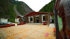 阿坝理县：游客更有“耍头”，乡民更有赚头