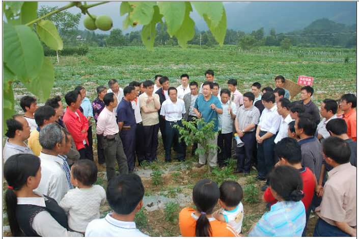 通江县社会组织：发挥行业优势 倾力脱贫攻坚