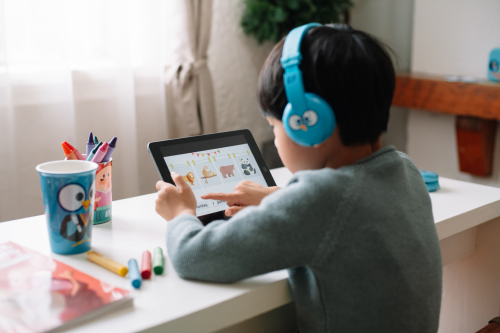 英孚教育：充满信心，持续投入，积极吸纳行业优秀人才