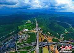 浙江首条智慧高速杭绍台先行段通车 完善长三角
