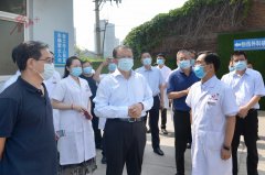 张古江主持召开全市人才工作座谈会