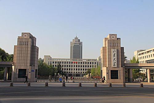 山东大学本科招生办公室副主任为考生详解招生