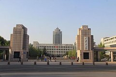 山东大学本科招生办公室副主任为考生详解招生