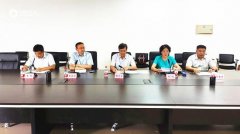 “河南大学向阳奖学金”云颁奖 刘向阳与近60名获奖优秀学子交流