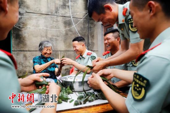 双拥文化谱新篇 荆门争创双拥模范城