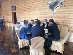 根河市金河镇对非公餐饮企业开展复产营业指导