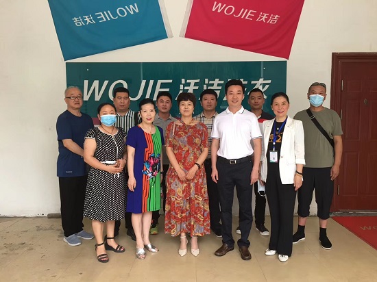 行业大咖齐聚沃洁洗衣,共谋洗涤行业发展前景