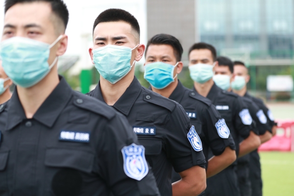 图片 践行使命保空防 东航云南公司开展岗位大练