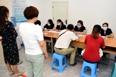 赞！学校耐心解释 家长“吃”透政策