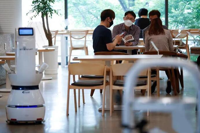 最近大火的室内无人配送机器人 是不是一门好生