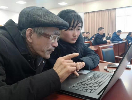 科技创新永无止境——岳阳市科技馆举办第41届全省青少年科技创新大赛入围作品辅导培训班