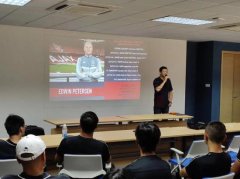 向阿贾克斯学习 富力青训两套系统再次技术交流