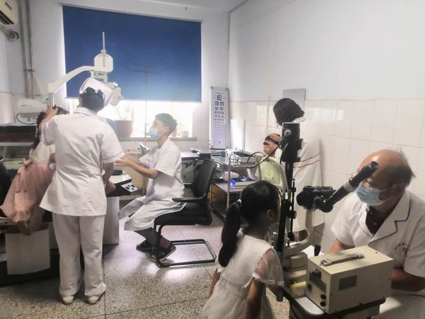 袁顺新：为了“光明事业”一直在努力