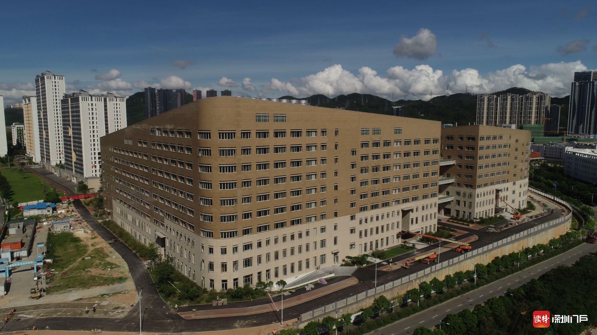 南方科技大学二期项目7栋教学楼正式移交 整体工