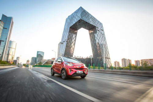 电终身质保 多重专属购车福利 奇瑞新能源感恩陪伴钜惠来袭