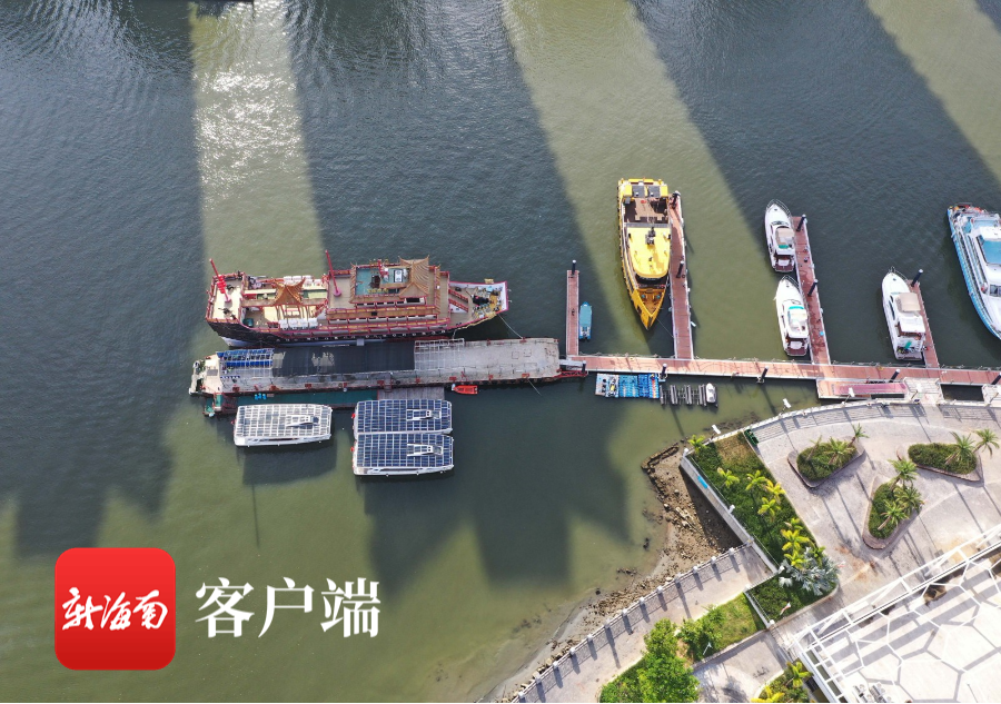 实拍三亚游船旅游中心