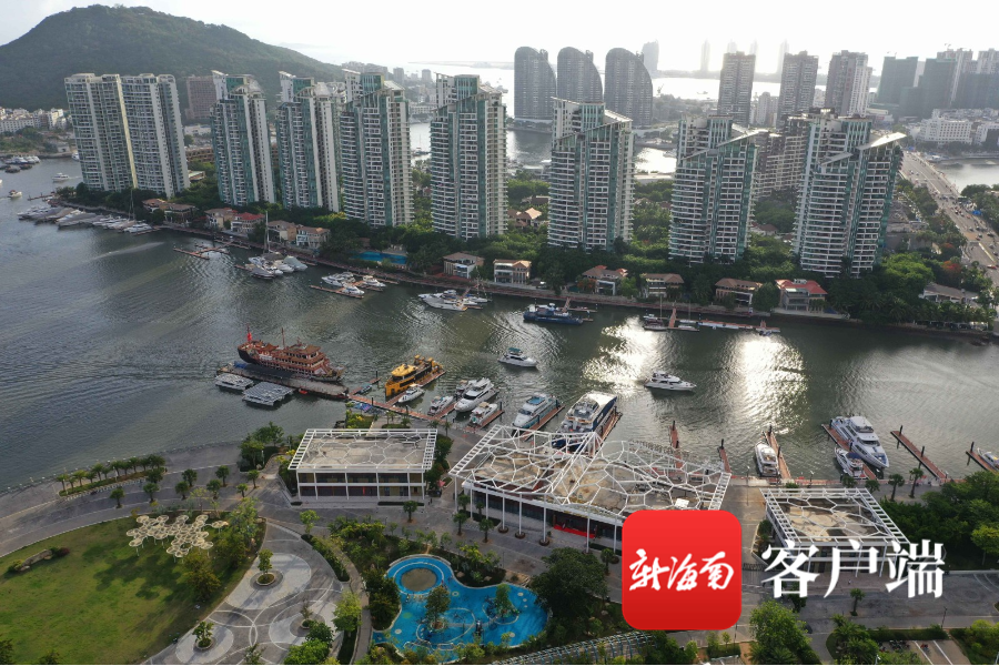 实拍三亚游船旅游中心