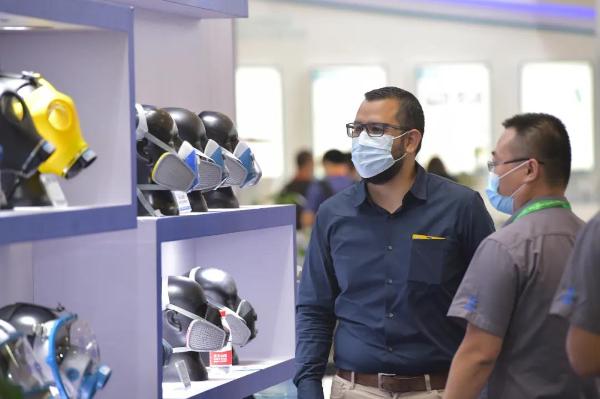 百届劳保会风华落幕，行业新篇蓄势待发