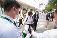 贝壳找房携手70余个新经纪品牌共推“高考服务站”