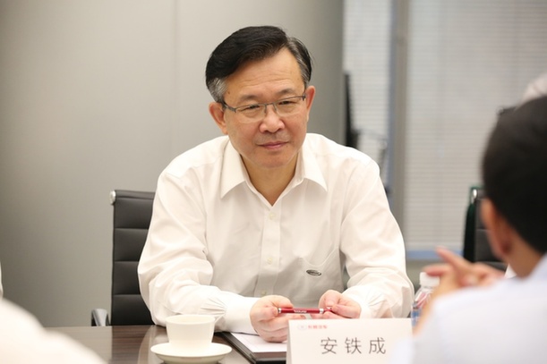 共同引领中国品牌向上，长城汽车与中汽中心签