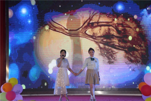 感恩有你——宜宾天立学校举行初三年级毕业典礼