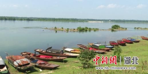 襄阳谷城绿水清河惠人民